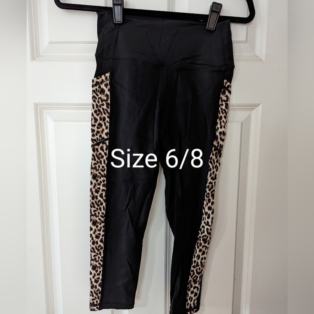 Zyia Capri leggings